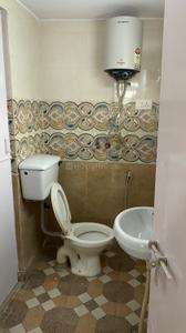 Bathroom Image of 1200 Sq.ft 2 BHK Apartment / Flat for sale in Patparganj New Delhi for Rs. 20000000