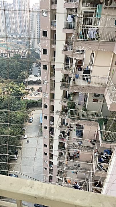 Panchsheel Greens Main Image 1