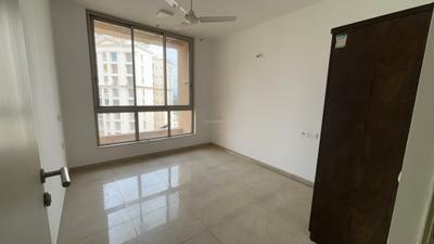 Bedroom Image of 950 Sq.ft 2 BHK Apartment / Flat for rent in Hiranandani Estate Thane for Rs. 55000