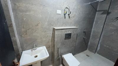 Image of 990 Sq.ft 3 BHK Apartment / Flat for rent in Chhattarpur, New Delhi for Rs. 30000