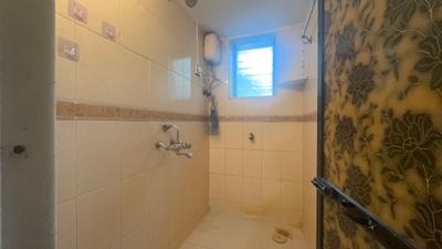 Image of 710 Sq.ft 2 BHK Apartment / Flat for rent in Ghatkopar East, Mumbai for Rs. 65000