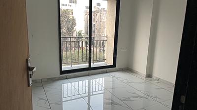 Living Room Image of 971 Sq.ft 2 BHK Apartment / Flat for rent in New Althan Surat for Rs. 13000