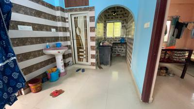 Living Room Image of 500 Sq.ft 1 BHK Apartment / Flat for rent in Keshtopur Kolkata for Rs. 10500