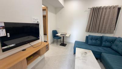 Living Room Image of 700 Sq.ft 1 BHK Builder Floor for rent in Nipania Indore for Rs. 18500