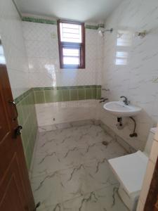 Image of 1800 Sq.ft 3 BHK Apartment / Flat for rent in Vishwas Nagar Apartments, Sector 23 Dwarka, New Delhi for Rs. 52000