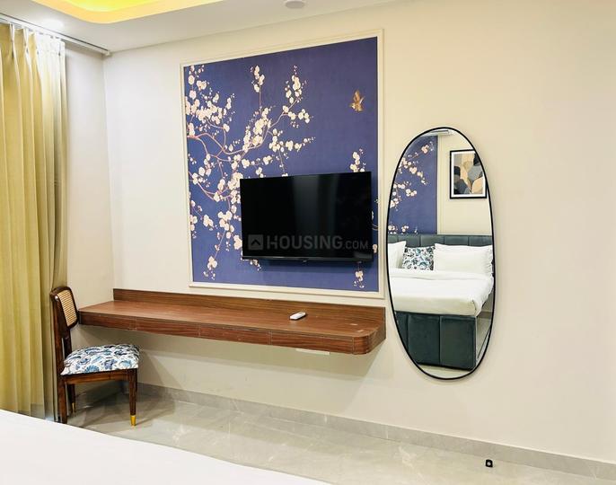 DLF Golf Course, Sector 42 Bedroom 1