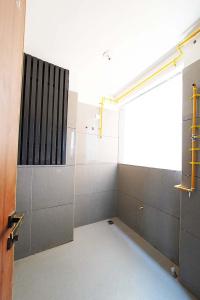 Balcony Image of 3420 Sq.ft 4 BHK Apartment / Flat for sale in Kautilya Nilay, Naranpura Ahmedabad for Rs. 31100000