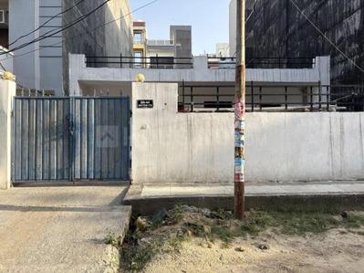 Phi 3 Greater Noida Plot View 1