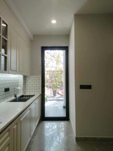 Kitchen Image of 2356 Sq.ft 3 BHK Apartment / Flat for sale in M3M Merlin, Sector 67 Gurgaon for Rs. 48600000