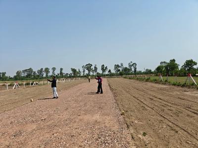 Image of 900 Sq.ft Residential Plot / Land for sale in Sector 11 Sohna, Gurgaon for Rs. 1900000