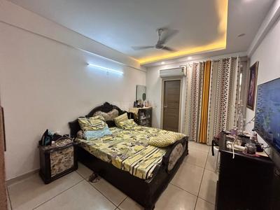 Bedroom Image of 1587 Sq.ft 3 BHK Apartment / Flat for sale in Kishanpura Zirakpur for Rs. 9190000