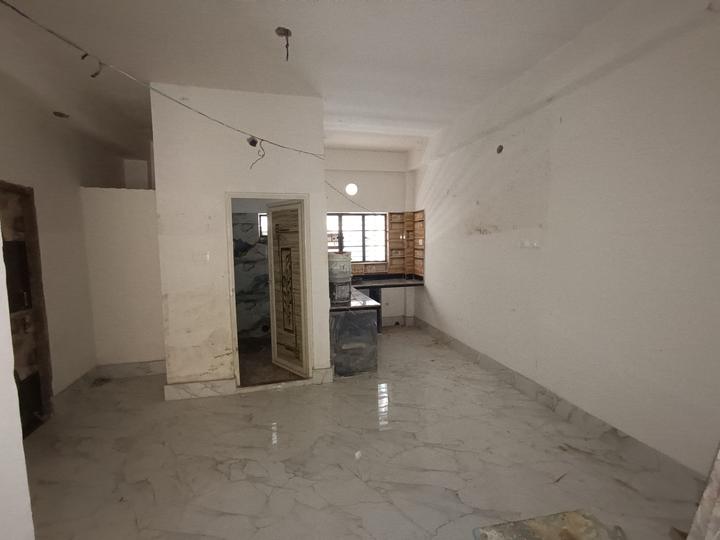 Paul Plaza Belgharia Main Image 1