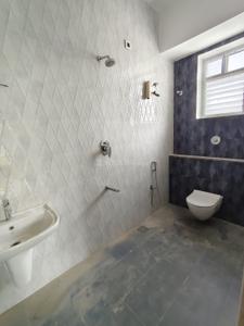 Image of 1490 Sq.ft 3 BHK Apartment / Flat for sale in Ashok Nagar, Chennai for Rs. 23000000