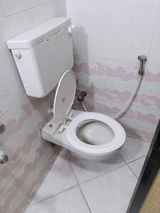 Bedroom Two Image of 1500 Sq.ft 3 BHK Apartment / Flat for sale in S Raheja Sapphire, Santacruz West Mumbai for Rs. 85000000