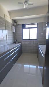 Kitchen Image of 1100 Sq.ft 3 BHK Apartment / Flat for rent in Andheri West Mumbai for Rs. 110000