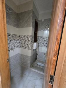 Bathroom Image of 620 Sq.ft 2 BHK Builder Floor for sale in Laxmi Nagar New Delhi for Rs. 5500000