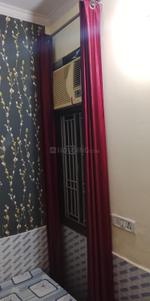 Bedroom Image of 350 Sq.ft 1 BHK Builder Floor for rent in Sector 5 Rohini New Delhi for Rs. 15000