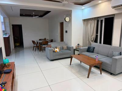 4 BHK Flat