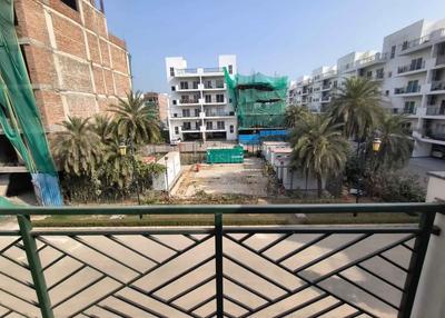 Balcony Image of 1210 Sq.ft 2.5 BHK Builder Floor for sale in Central Park Cerise Floors, Sector 33 Sohna for Rs. 16000000