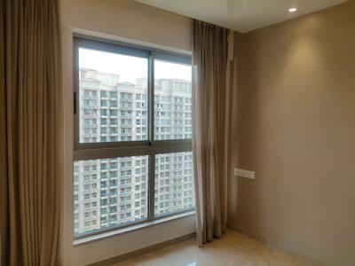 Bedroom Image of 650 Sq.ft 1 BHK Apartment / Flat for sale in Hiranandani Regent Hill A B C D And E Wing, Powai Mumbai for Rs. 18900000