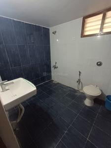 Bathroom Image of 2200 Sq.ft 4 BHK Villa for sale in Sunpharma Road Vadodara for Rs. 10500000