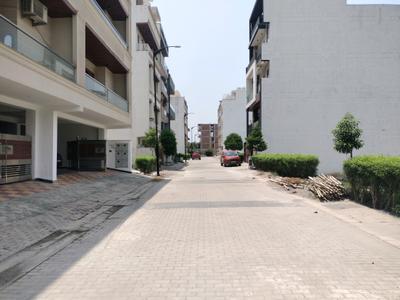 Image of 108 Sq.ft Residential Plot / Land for sale in BPTP District 5, Sector 84, Faridabad for Rs. 18900000