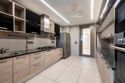 Kitchen Image of 2600 Sq.ft 4 BHK Builder Floor for rent in West End New Delhi for Rs. 500000