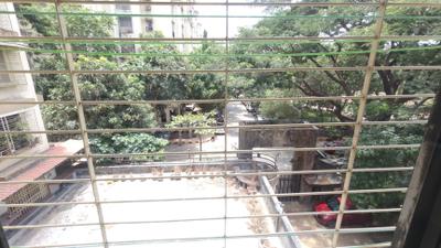 Balcony Image of 775 Sq.ft 2 BHK Apartment / Flat for rent in Evershine Millennium Paradise, Kandivali East Mumbai for Rs. 55000
