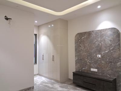 Bedroom Image of 1800 Sq.ft 3 BHK Builder Floor for sale in Paschim Vihar New Delhi for Rs. 35000000