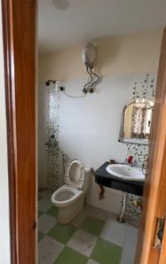 Bathroom Image of 1650 Sq.ft 3 BHK Apartment / Flat for sale in CGHS Viman Apartment, Sector 9 Gurgaon for Rs. 15000000
