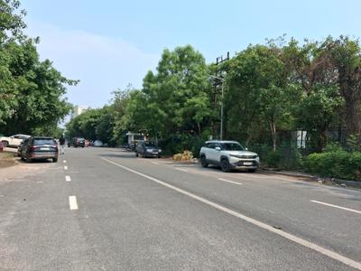 Image of 200 Sq.ft Residential Plot / Land for sale in Sector 105, Noida for Rs. 63000000