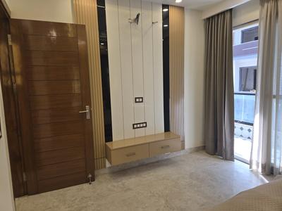 Bedroom Image of 1395 Sq.ft 3 BHK Builder Floor for sale in Sector 77 Gurgaon for Rs. 18500000