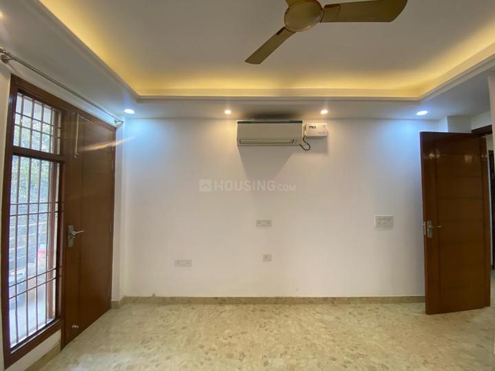 B-1115 Bedroom 1