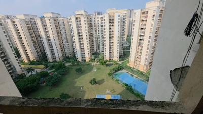 Balcony Image of 950 Sq.ft 2 BHK Apartment / Flat for sale in Jaypee Kensington Boulevard, Sector 131 Noida for Rs. 9600000