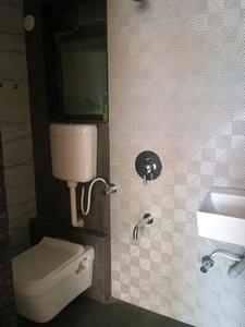 Common Bathroom Image of 673 Sq.ft 1 BHK Apartment / Flat for rent in Runwal Gardens City Cluster 6 Tower 6 To 9, Dombivli East Thane for Rs. 13000