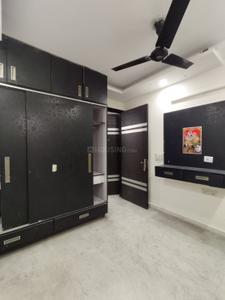 Bedroom Image of 1125 Sq.ft 3 BHK Builder Floor for sale in Vikaspuri New Delhi for Rs. 18000000
