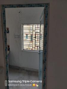 Balcony Image of 375 Sq.ft 1 RK Builder Floor for rent in Tangra Kolkata for Rs. 7250