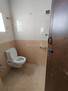 Bathroom Image of 1480 Sq.ft 3 BHK Apartment / Flat for rent in Ambattur Chennai for Rs. 32000