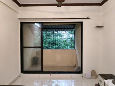 Living Room Image of 710 Sq.ft 1.5 BHK Apartment / Flat for sale in Rosa Gardenia, Kasarvadavali Thane for Rs. 7500000