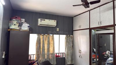 Bedroom Image of 1180 Sq.ft 2 BHK Apartment / Flat for sale in Majura Gate Surat for Rs. 4200000