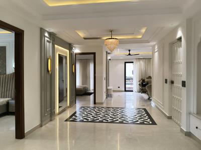 Living Room Image of 2800 Sq.ft 4 BHK Builder Floor for rent in DLF The Grove, DLF Phase 5 Gurgaon for Rs. 125000
