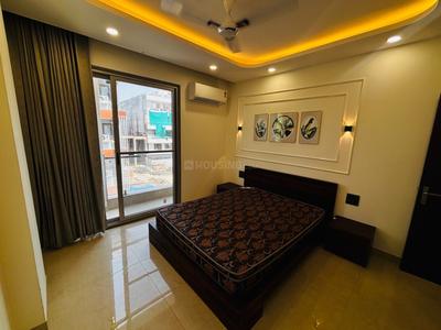 Bedroom Image of 1500 Sq.ft 2 BHK Builder Floor for rent in Sector 52 Gurgaon for Rs. 58000