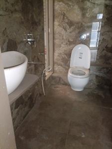 Common Bathroom Image of 1520 Sq.ft 3 BHK Apartment / Flat for sale in Neelkamal Gokul, Kharghar Navi Mumbai for Rs. 23000000