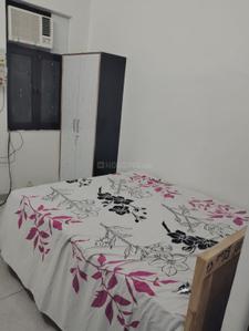 Bedroom Image of 650 Sq.ft 2 BHK Builder Floor for rent in New Ashok Nagar New Delhi for Rs. 18500