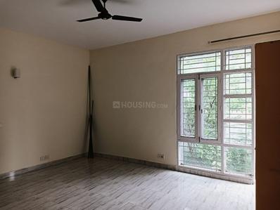 Bedroom Image of 3000 Sq.ft 3.5 BHK Apartment / Flat for rent in Omega 1 Greater Noida for Rs. 35000