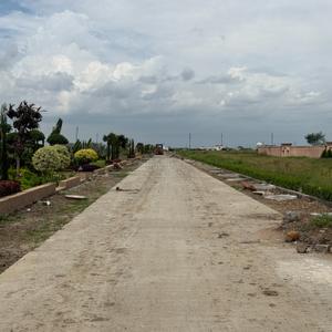 Image of 600 Sq.ft Residential Plot / Land for sale in Shri Krishna Divine Greens, Sanwer, Indore for Rs. 1710600