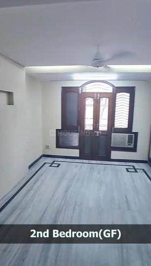 Sector 25, DLF Phase 2 Main Image 1