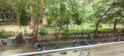 Balcony Image of 900 Sq.ft 2 BHK Builder Floor for rent in Ramesh Nagar New Delhi for Rs. 34000