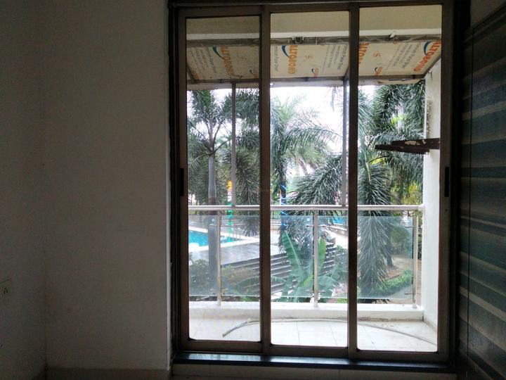 Platinum Avior Main Image 1