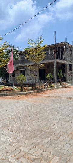 S And P The Crest Main Image 1